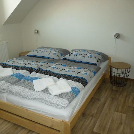 Apartmán Relax-chatka a apartmán Mikulov Kültér fotó