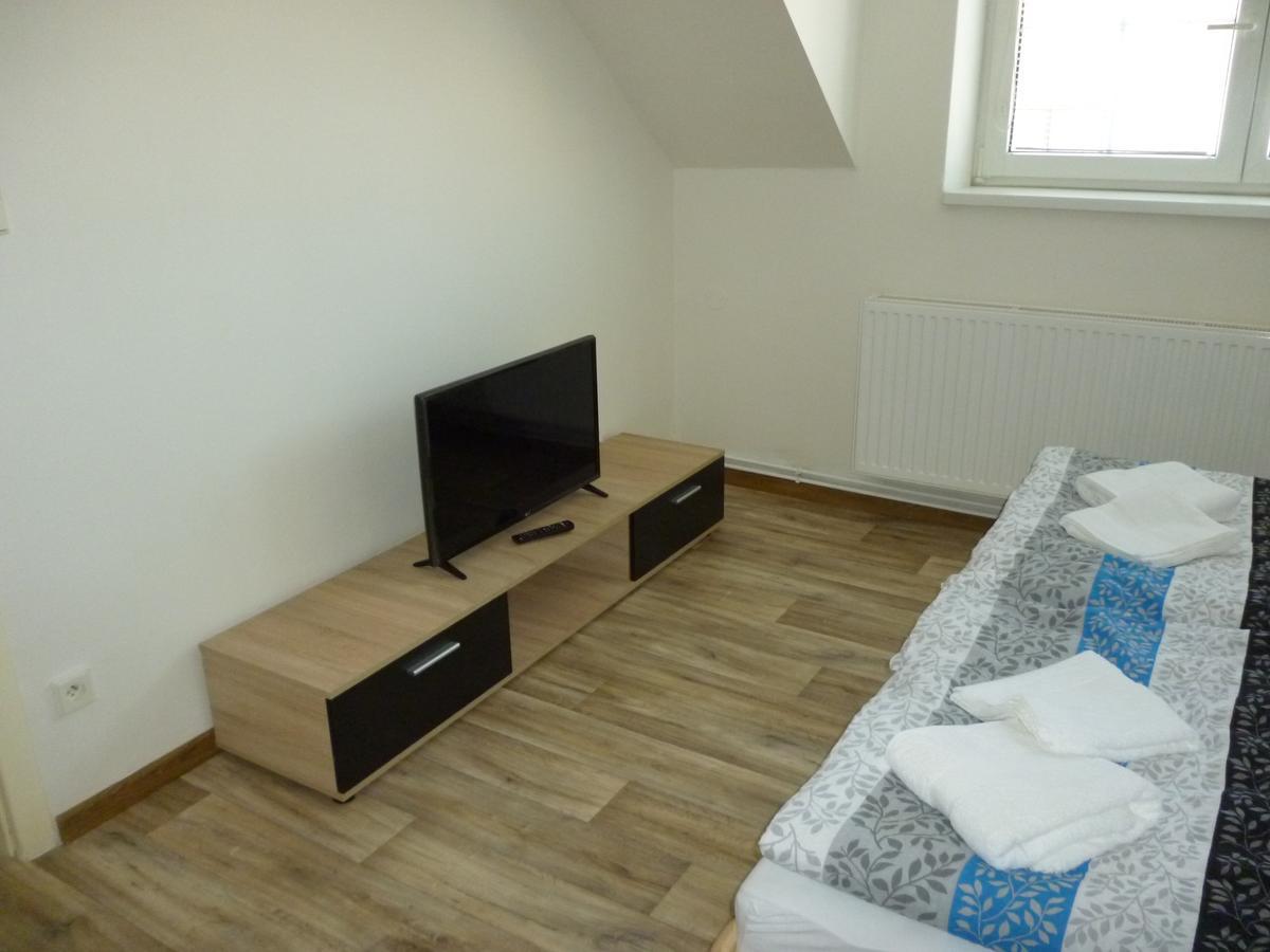 Apartmán Relax-chatka a apartmán Mikulov Kültér fotó